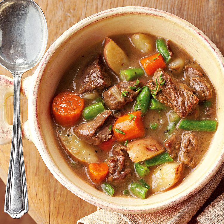 Northern-Style Beef and Potato Stew with Root Vegetables