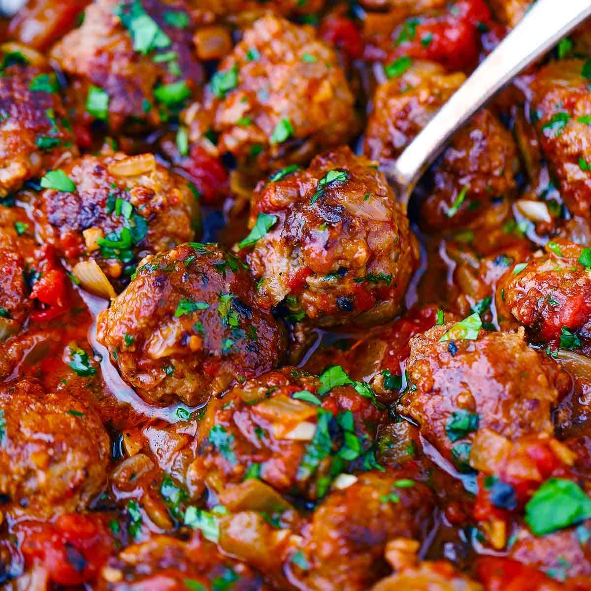 Moroccan-Spiced Lamb Meatballs in Tomato Sauce