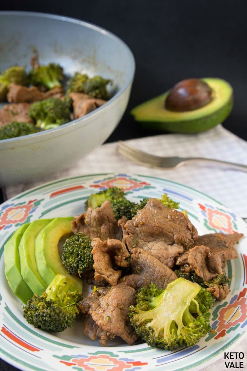 Beef and Broccoli Stir-Fry with Keto Sauce