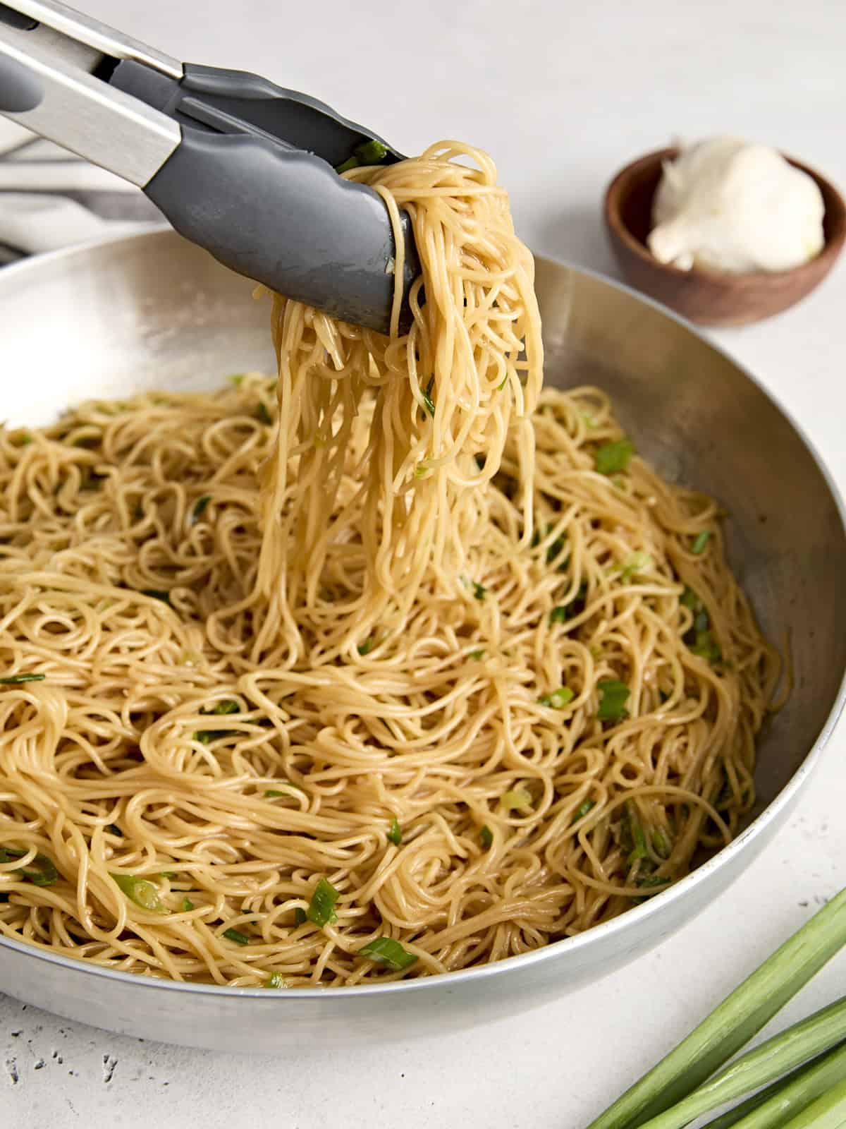 Quick Stir-Fried Garlic Soy Noodles