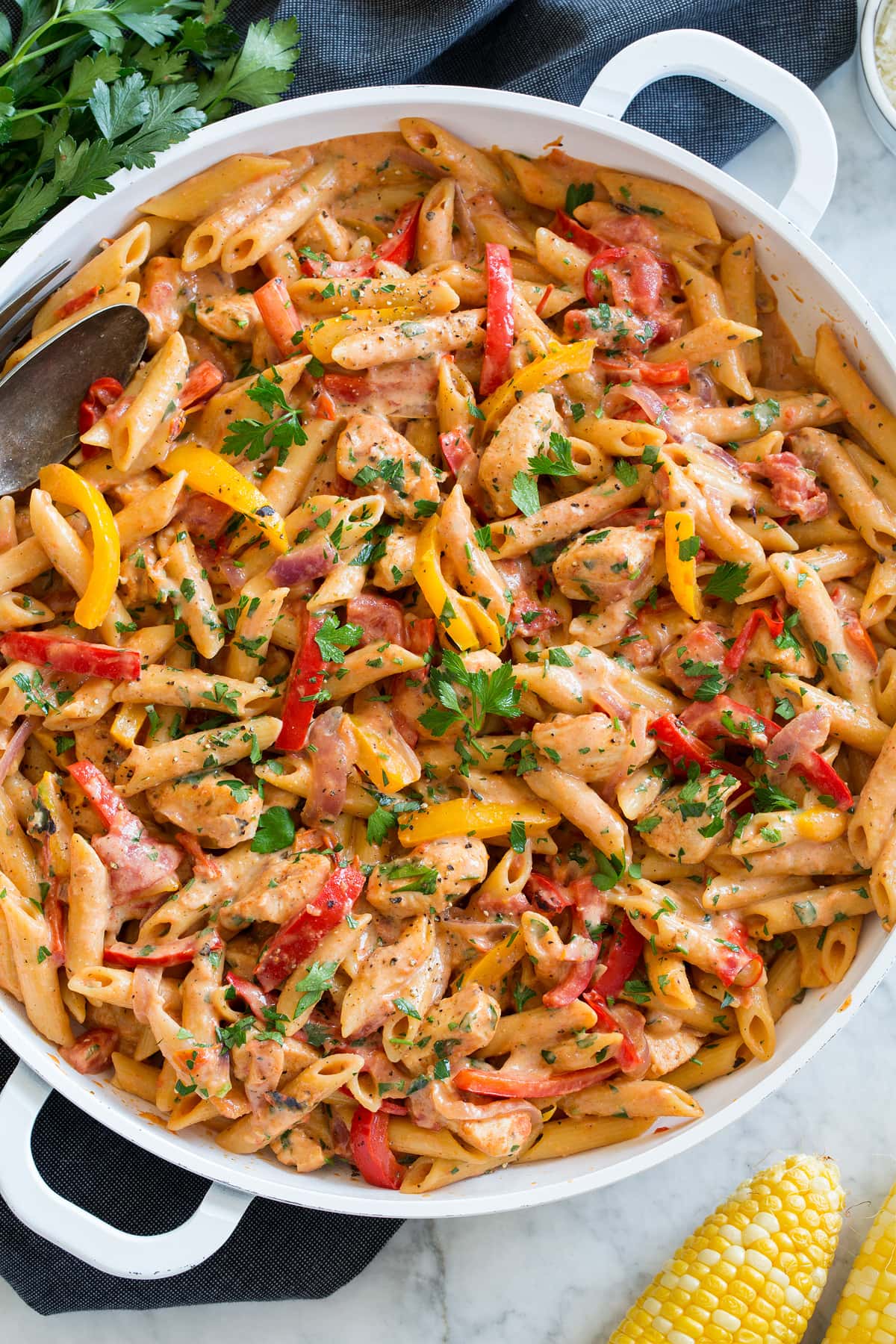 One-Pot Spicy Tomato and Bell Pepper Pasta