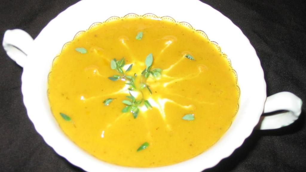 Dandelion Root and Carrot Soup with Thyme