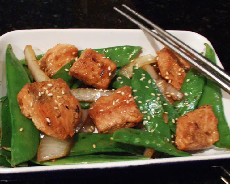 Ginger-Soy Glazed Salmon with Stir-Fried Snow Peas