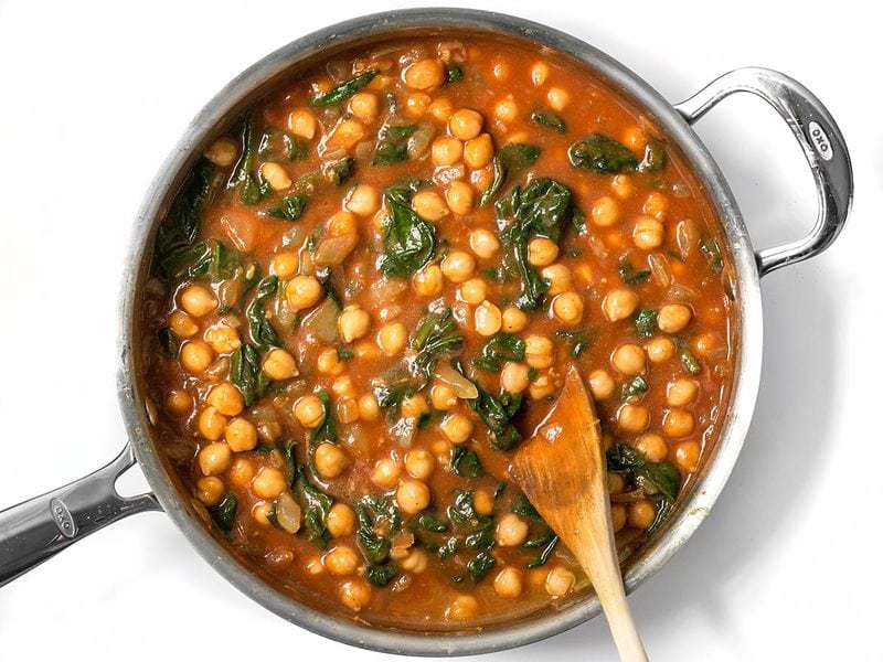 Half-and-Half Chickpea and Spinach Curry