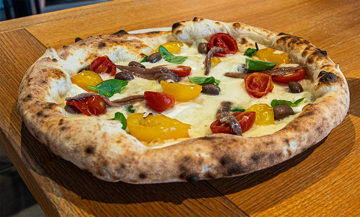 Oven-Baked Italian Classic Margherita Pizza