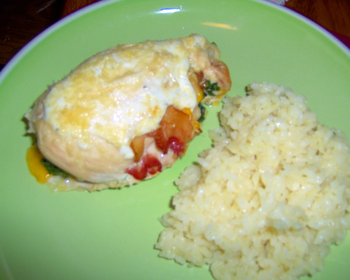 Avocado-Spinach Stuffed Chicken Breast
