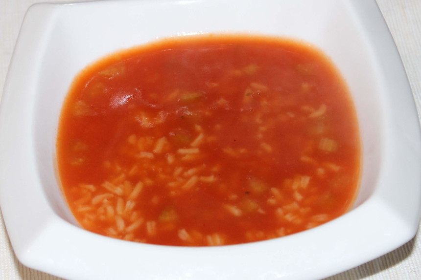 Quick Tomato and Rice Soup
