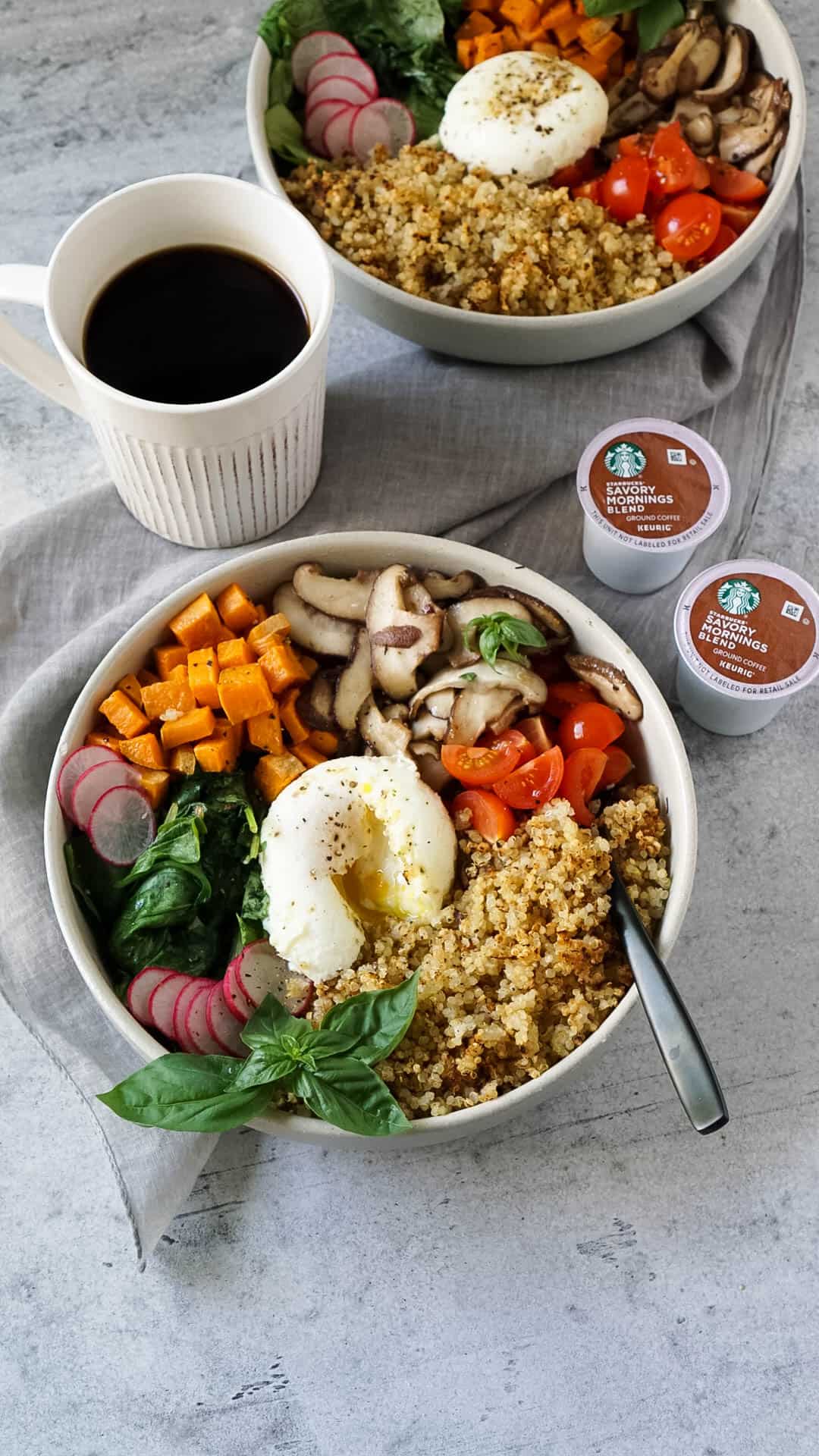 Maple-Bacon Breakfast Quinoa Bowls
