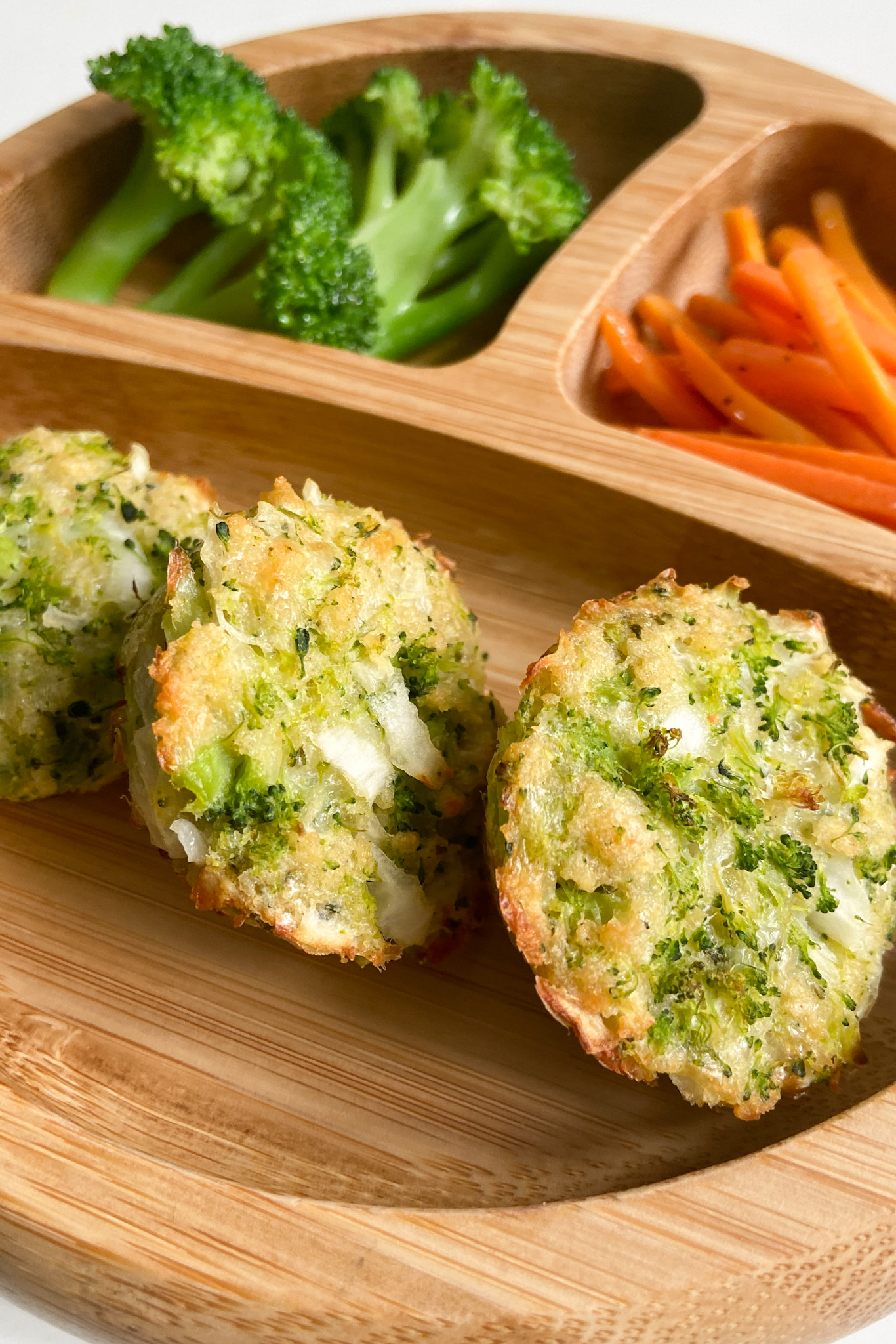 Crispy Broccoli & Cheddar Bites