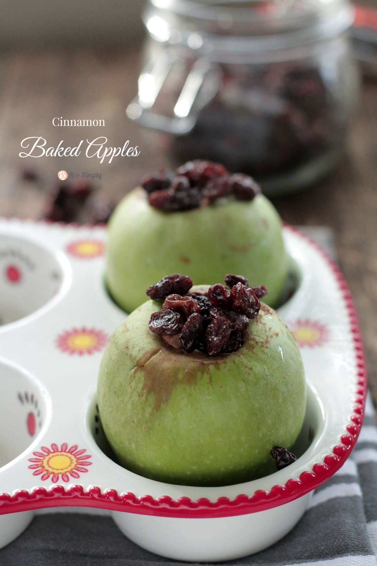Cinnamon-Baked Apples with Toasted Almonds
