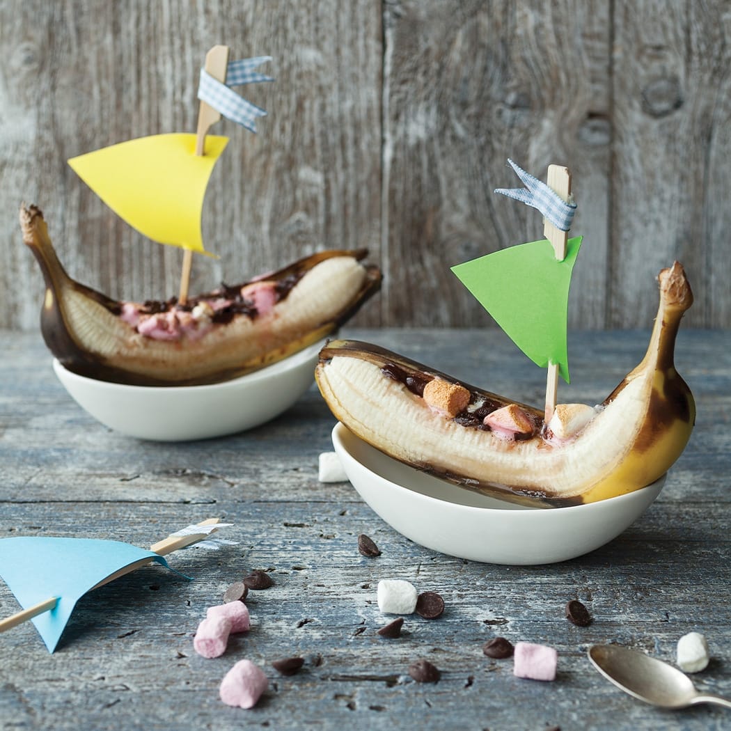 Dancing Banana Boats with Mocha Drizzle