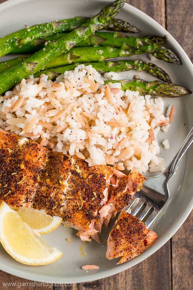 Migraine-Relief Lemon-Herb Salmon with Asparagus