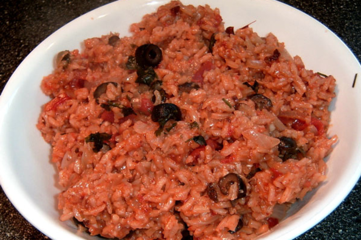 Spanish-Inspired Chipotle Chicken & Rice