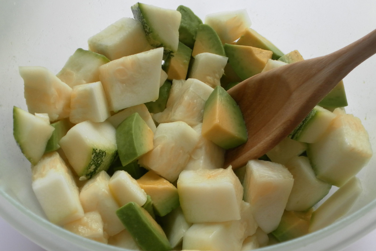 Skin-Soothing Zucchini & Avocado Salad
