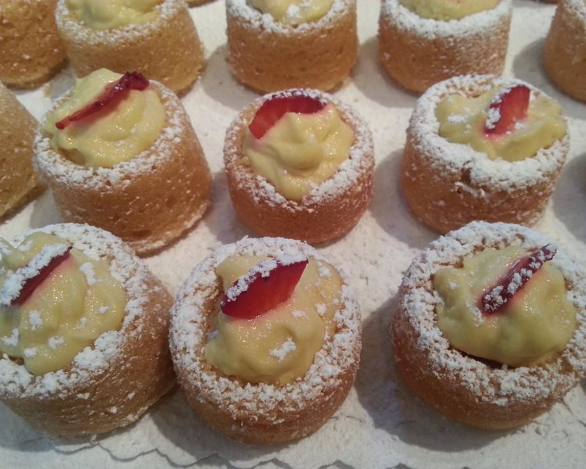 Authentic Genoise Cake with Vanilla Bean