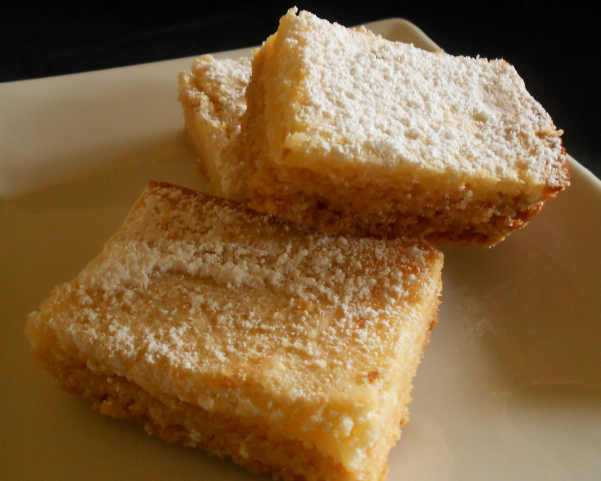Fresh Hotel Citrus-Infused Lemon Dessert Bars
