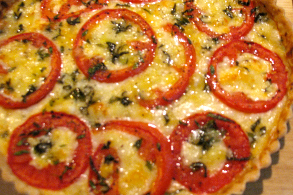 Authentic Provençal Tomato & Herb Tart with Crispy Chickpea Crust
