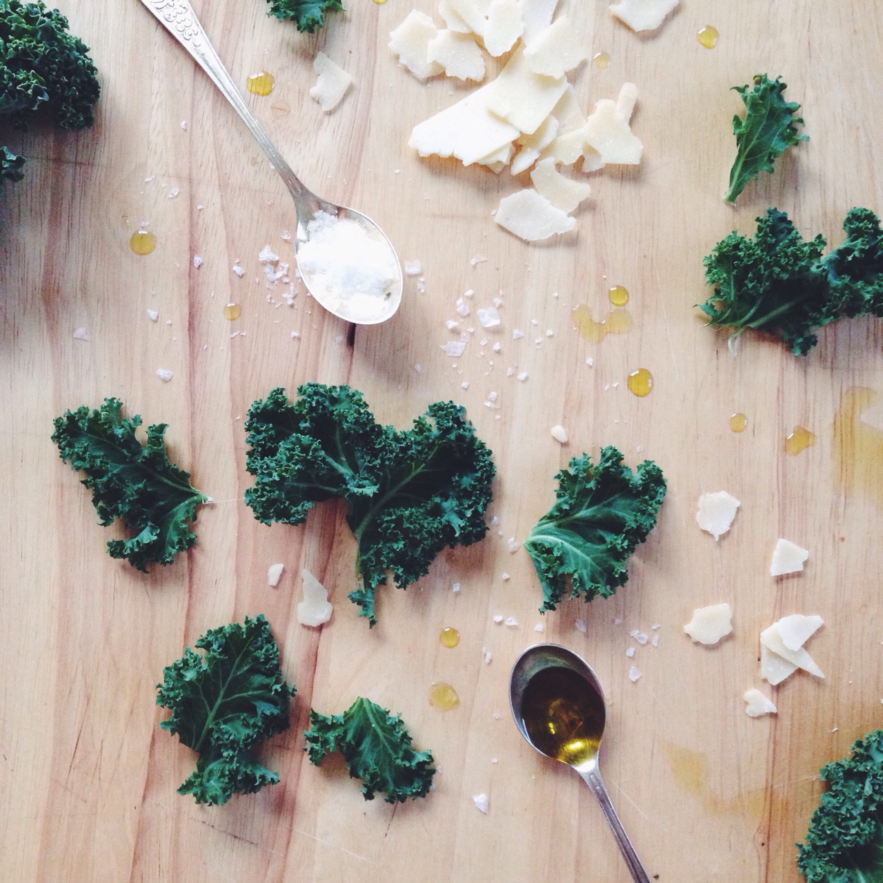 Crispy Parmesan Kale Chips