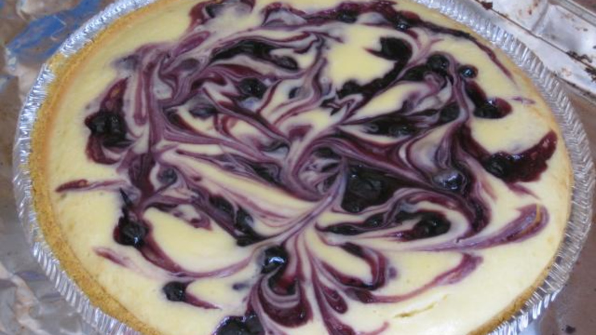 Frozen Blueberry Swirl Cheesecake