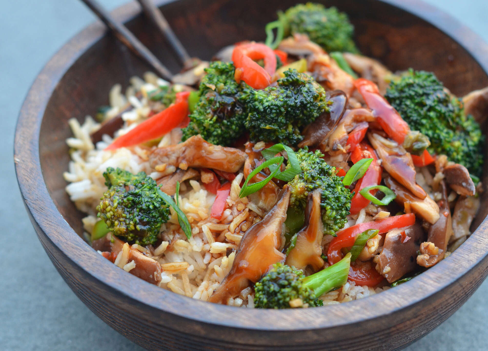 Asian-Inspired Chicken and Veggie Stir-Fry with Brown Rice