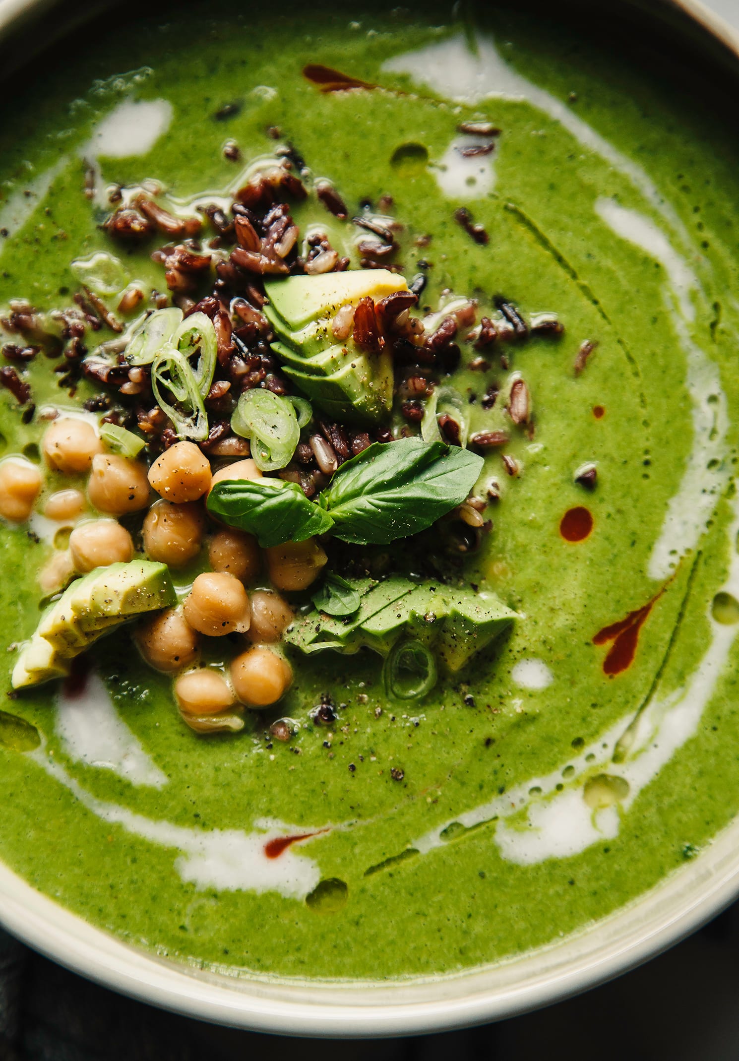 Hydrating Green Soup with Coconut Water