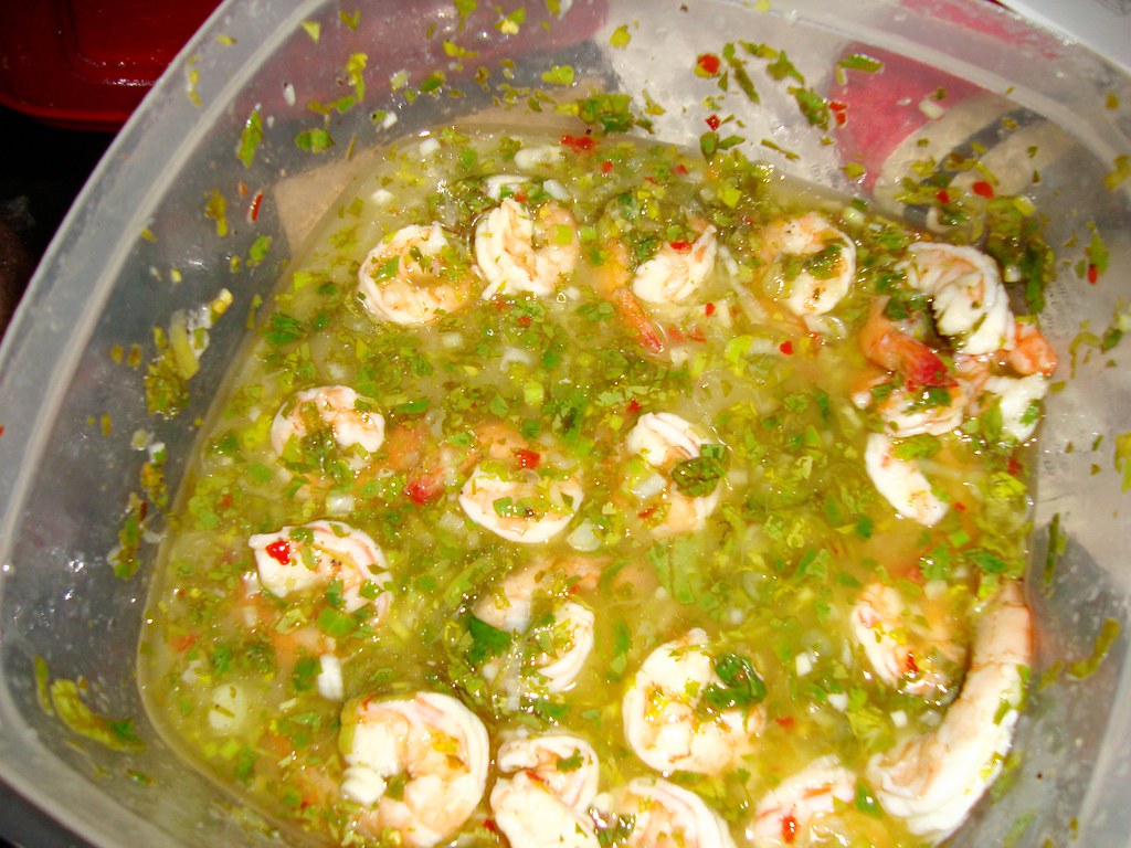 Coconut Lime Garlic Shrimp with Zucchini Noodles
