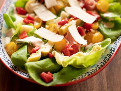 Sun-Kissed Spring Vegetable Salad with Lemon-Herb Dressing