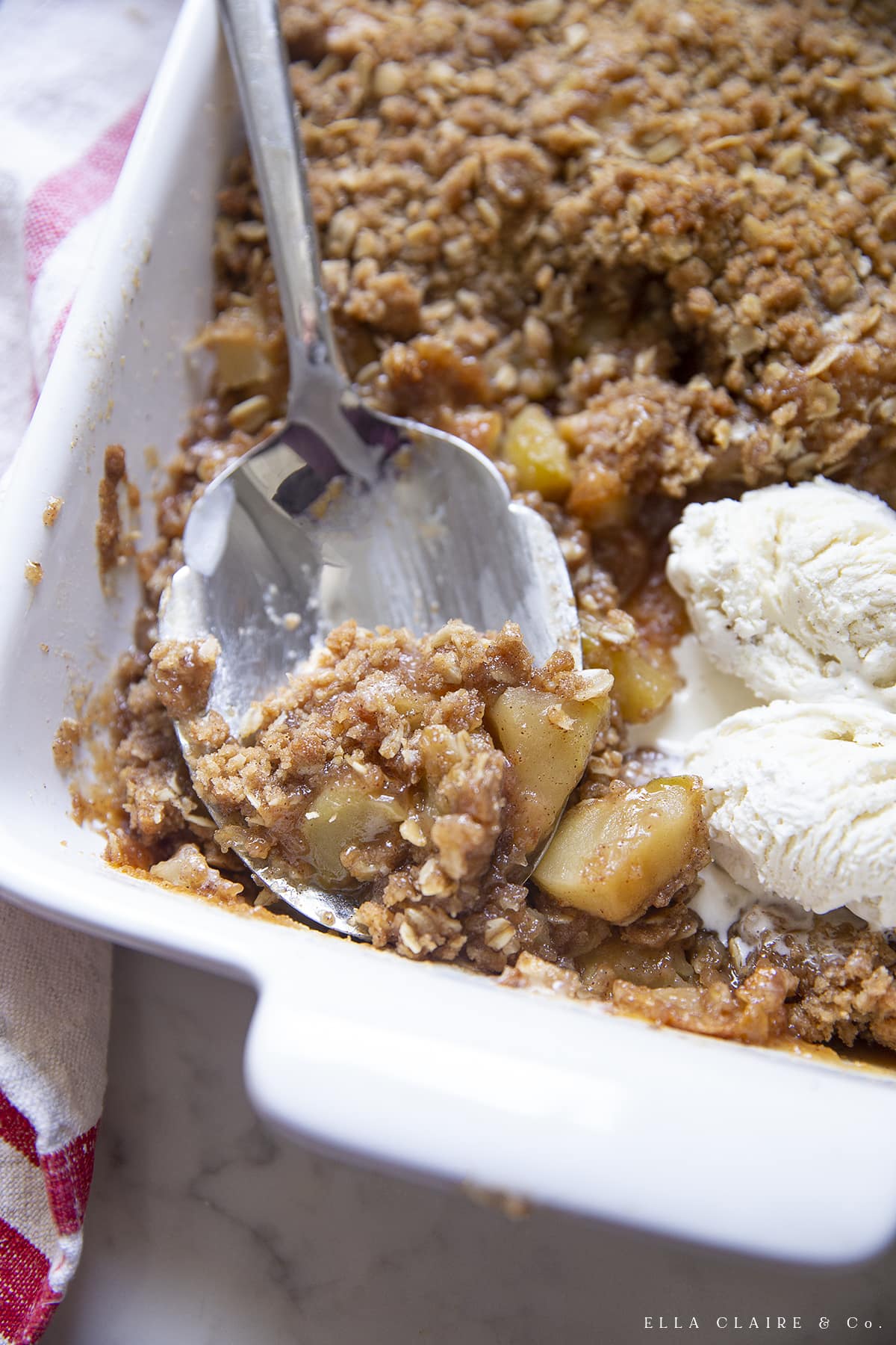 Rustic Apple Crumble with Oats