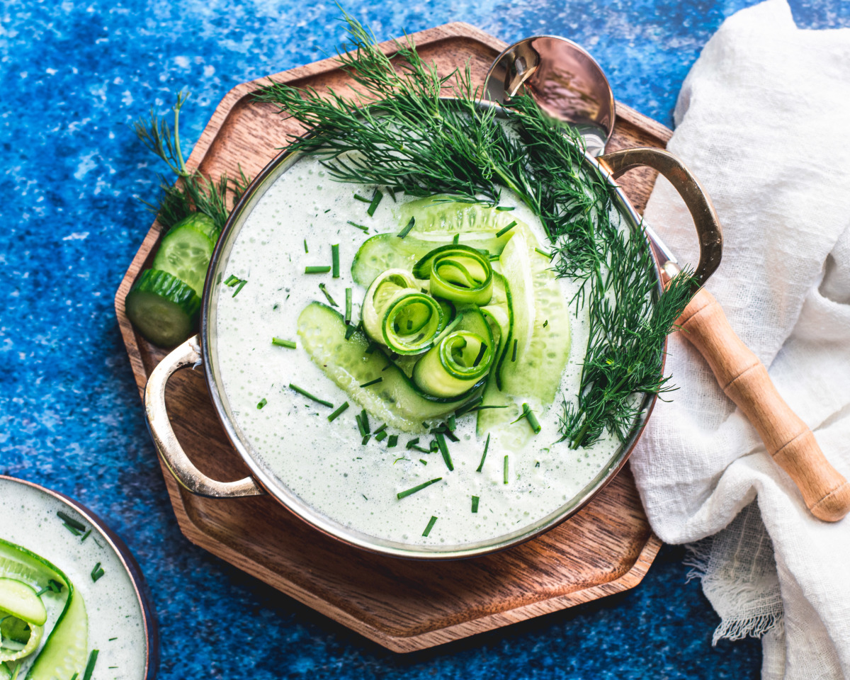 Hydrating Cucumber-Lemon Soup for Migraine Relief