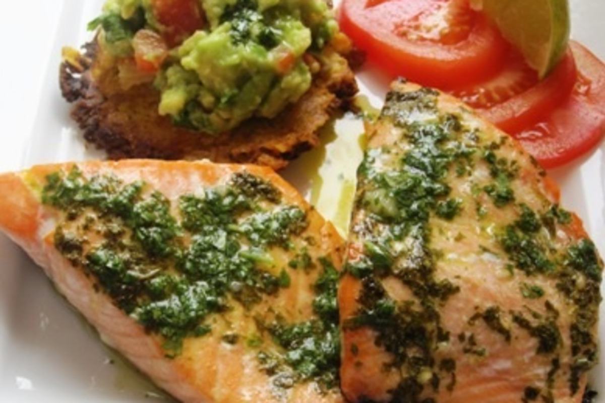 Avocado-Cilantro Salmon with Lemon-Garlic Drizzle