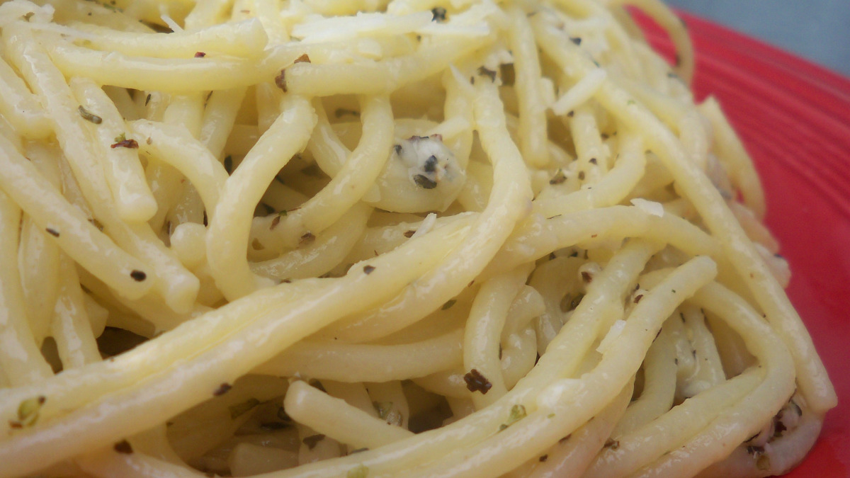 Smith Family Spaghetti with Herb Butter