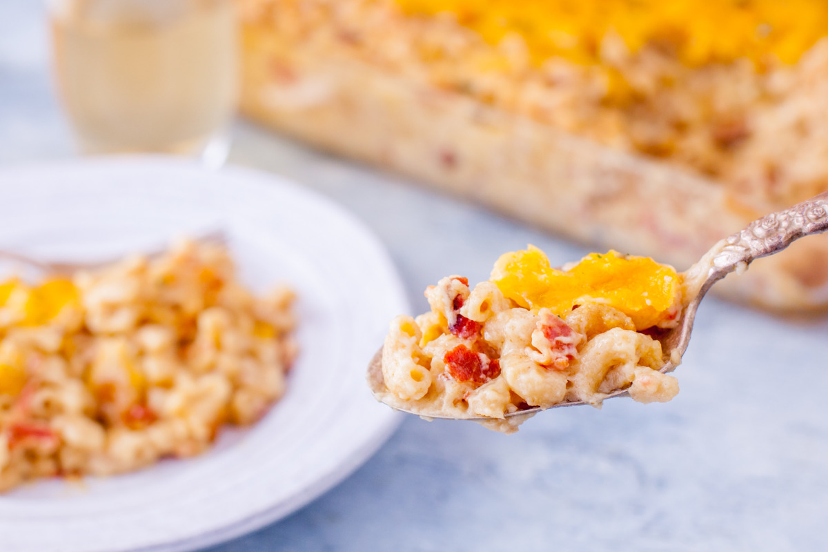 Half-Baked Macaroni and Cheese with Bacon Crust