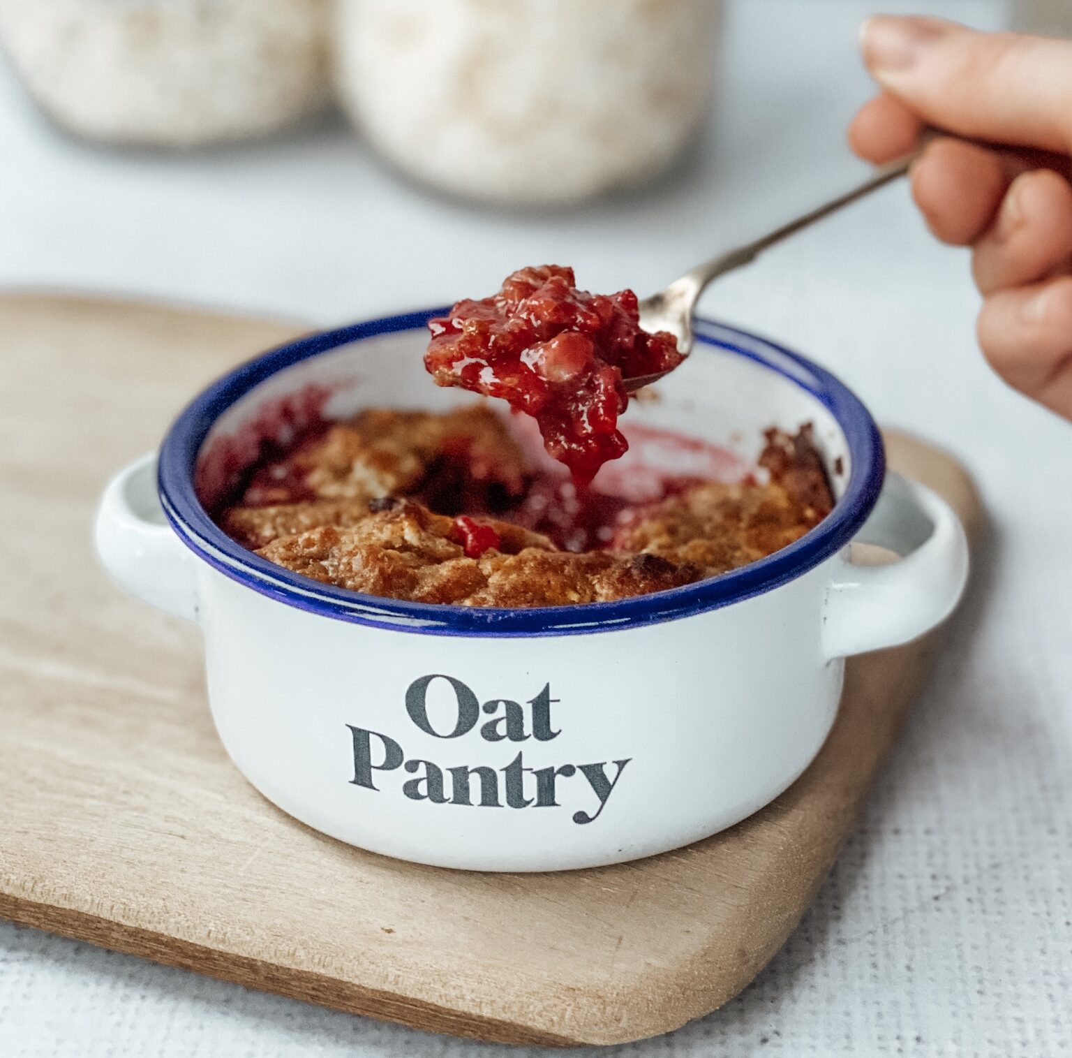 Native-Style Berry Crumble with Oat Crust