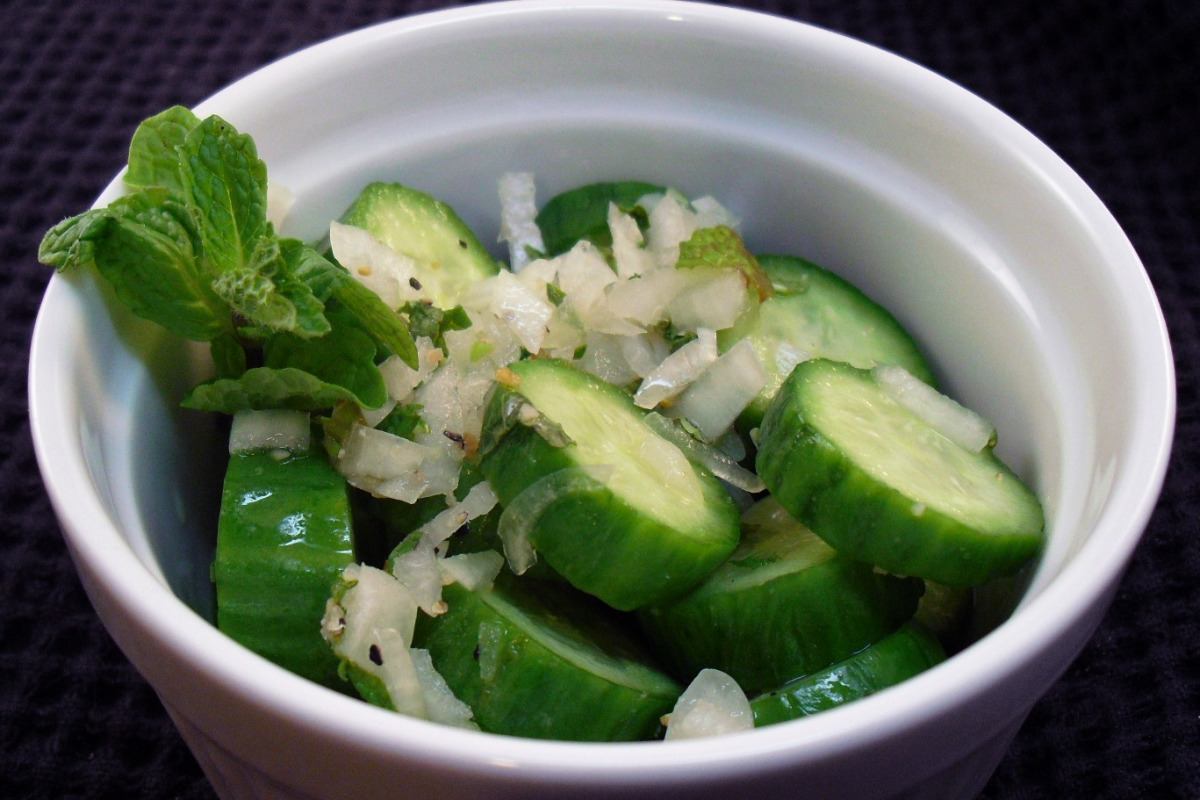 Cucumber-Mint Hydration Salad