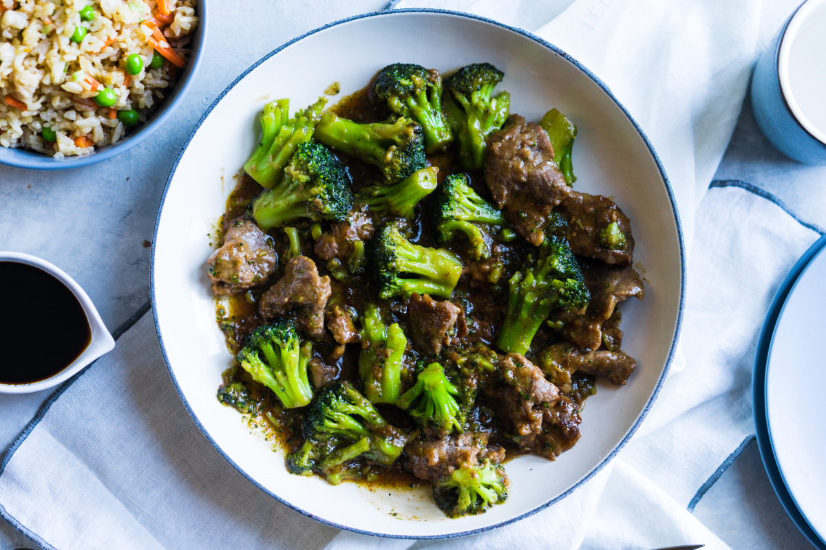 Beef & Broccoli Stir-Fry with Garlic