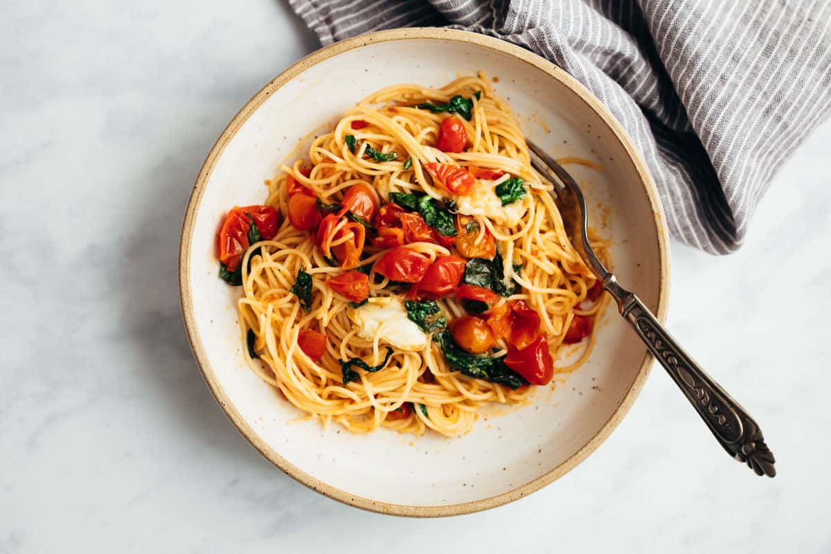 Quick Tomato Basil Pasta