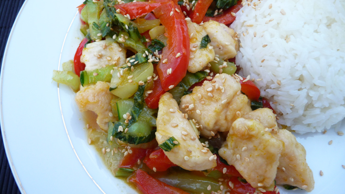 5-Minute Orange Sesame Chicken Stir-Fry