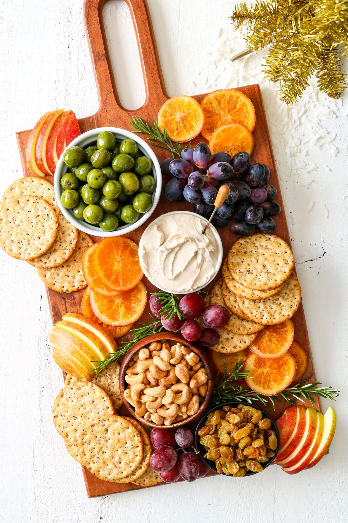 Half-Cheese Board with Vegan Cheeses