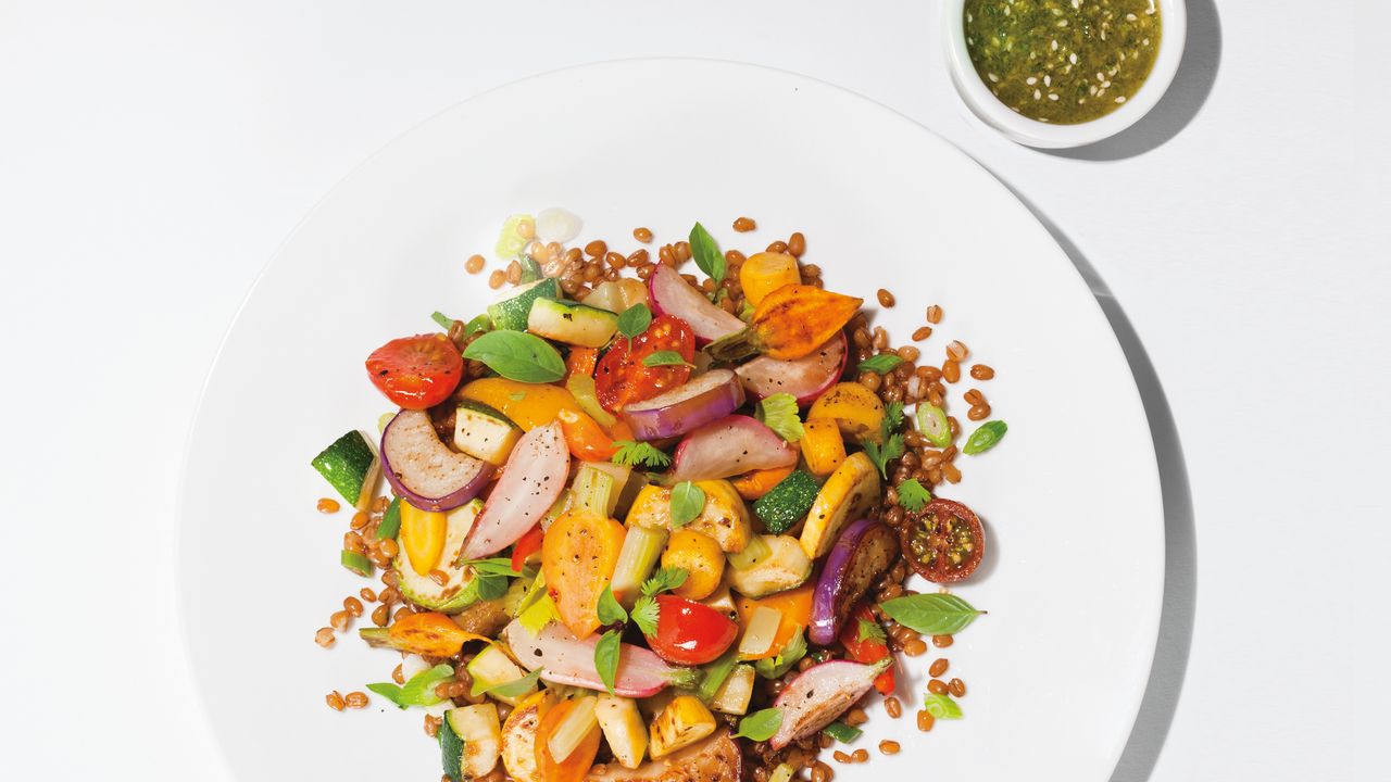 Summer Garden Vegetable Stir-Fry