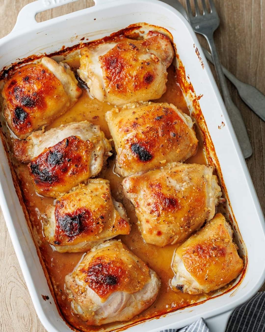 Slow-Cooker Honey Mustard Chicken Thighs