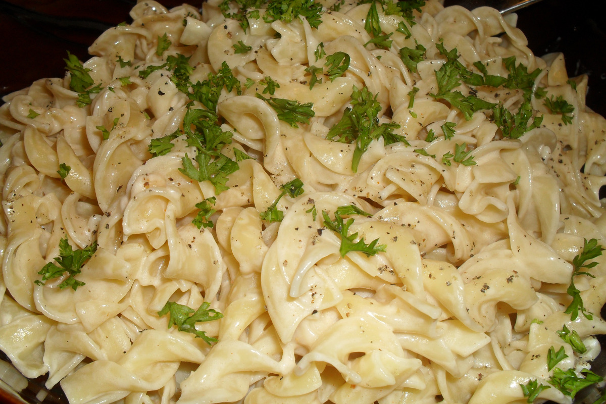 Chainsaw Man's Crispy Parmesan Noodles