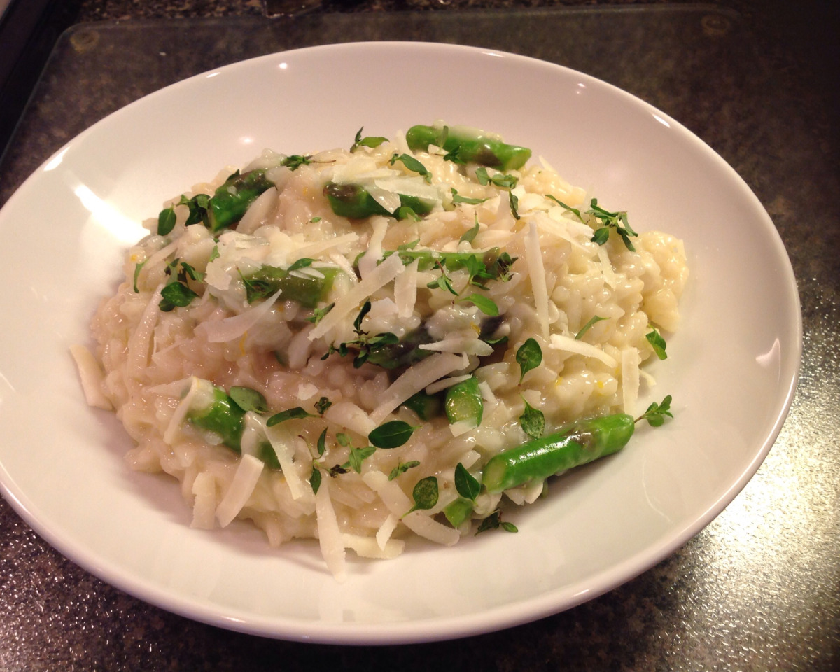 Illuminating Lemon Risotto with Asparagus