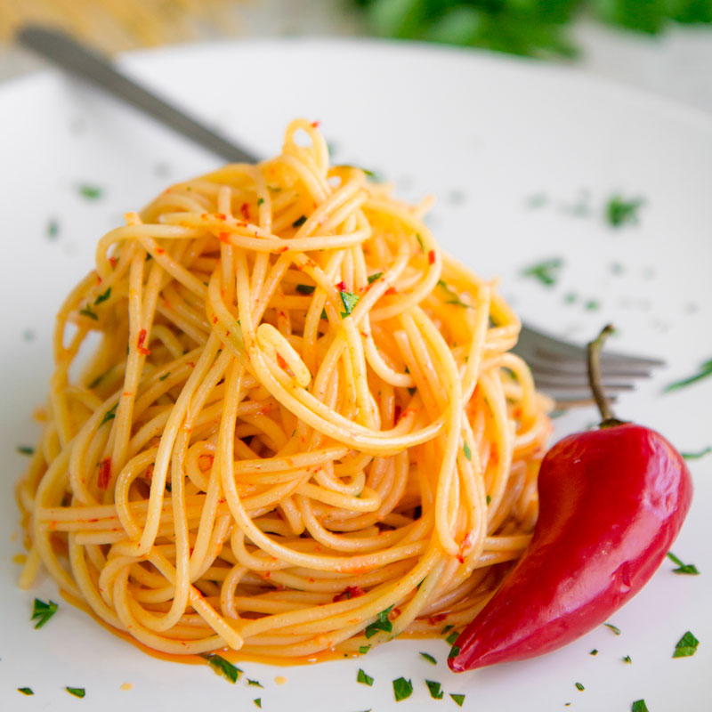 Roman-Style Spaghetti Aglio e Olio