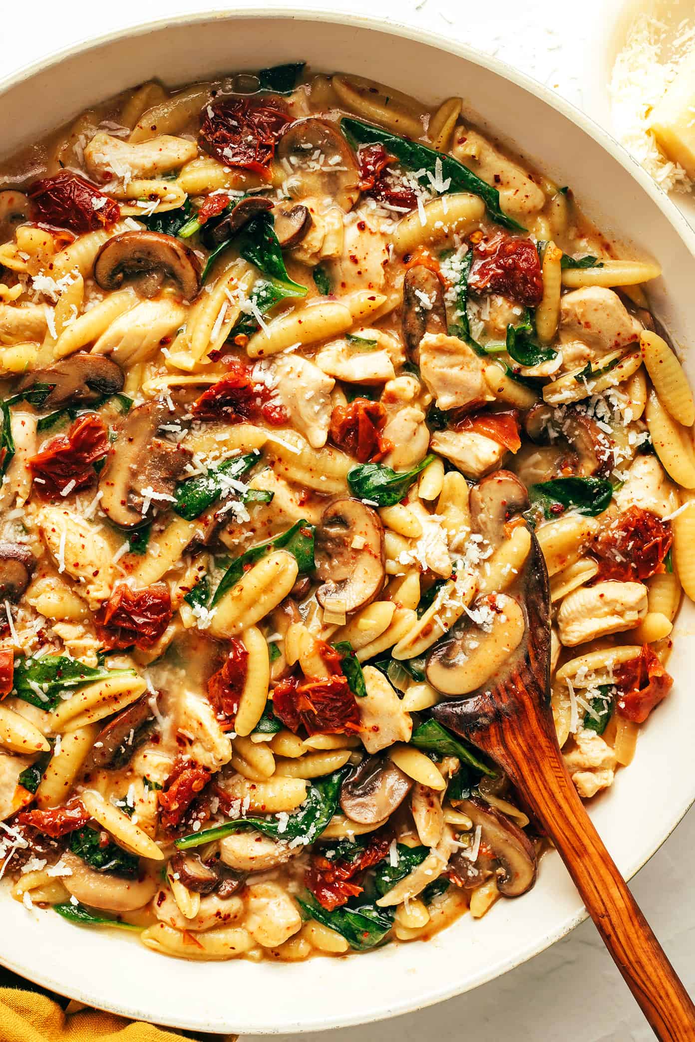 One-Pot Lemon Herb Pasta with Sun-Dried Tomatoes