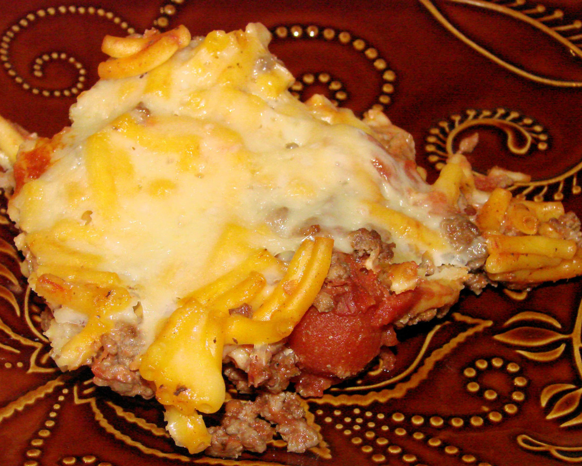 Cheesy Bacon and Cheddar Macaroni Casserole