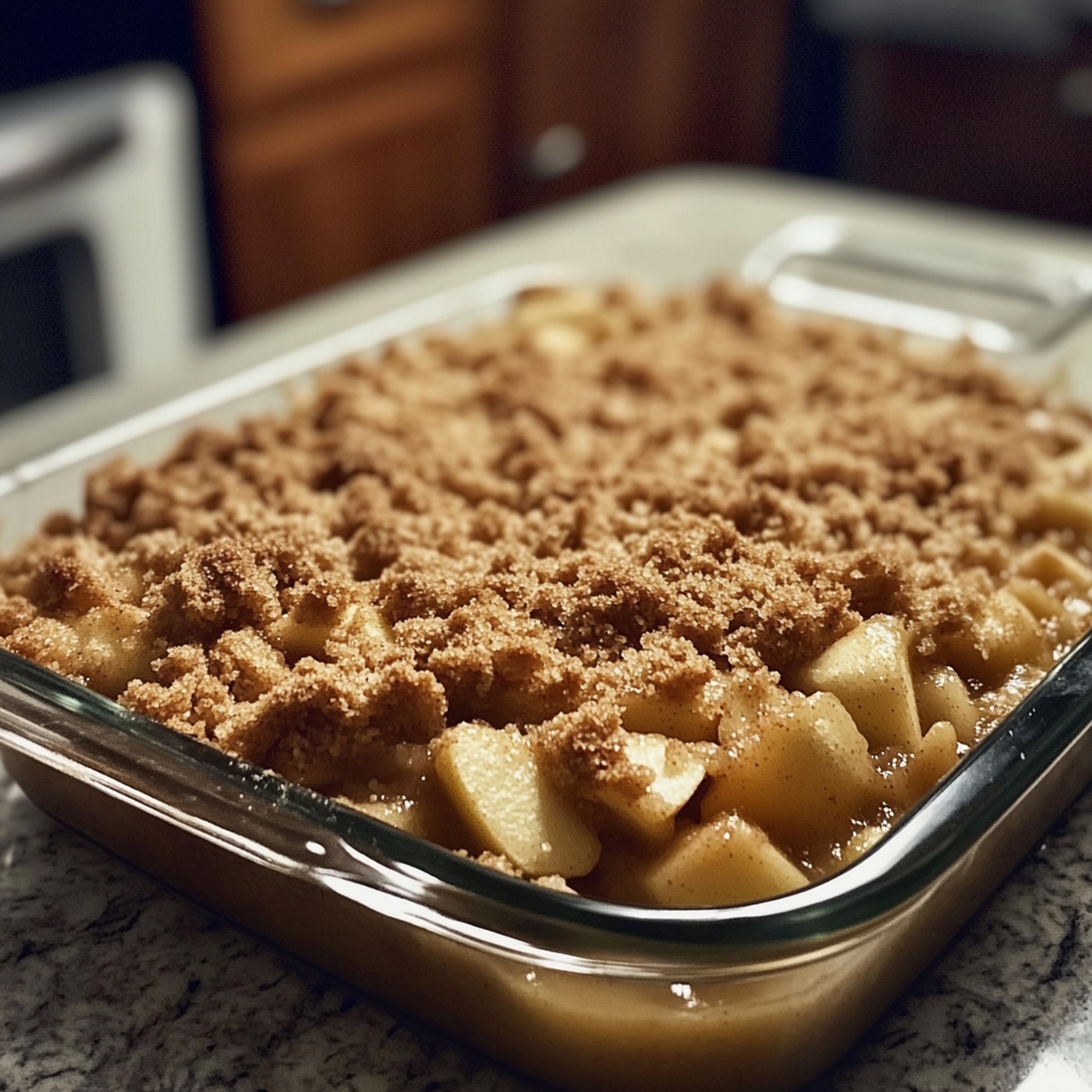 Old-Fashioned Apple Crisp with Cinnamon Crumble