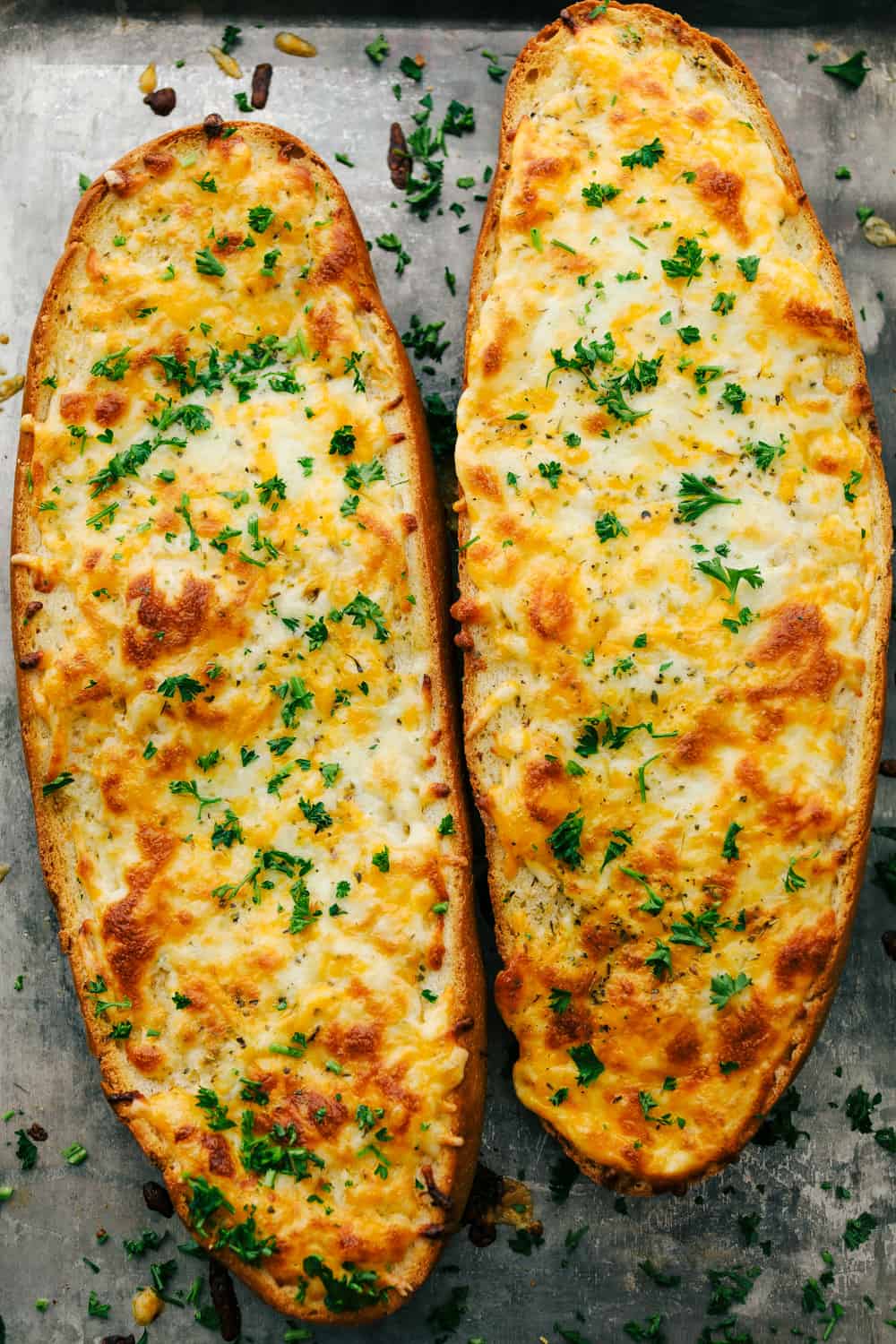 Best Ever Cheesy Garlic Bread