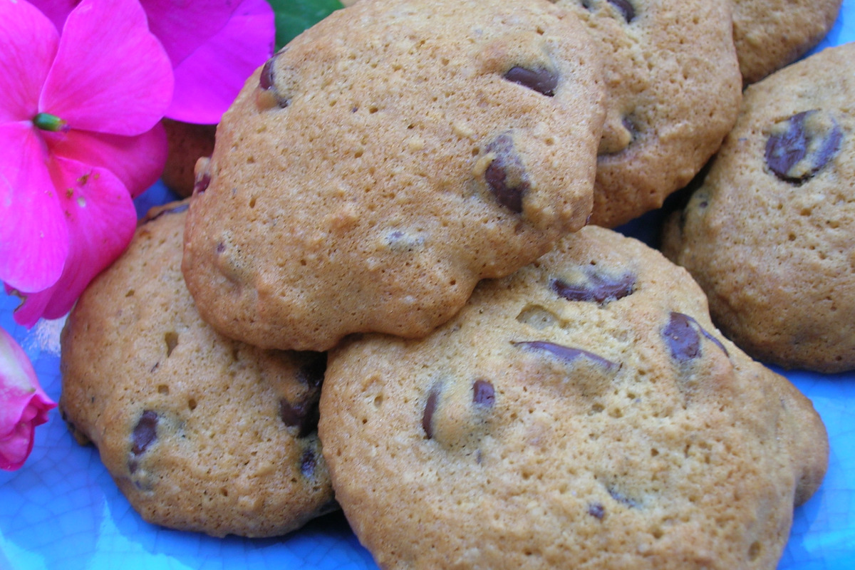 Half-Sugar Chocolate Chip Cookies