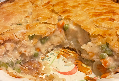 Classic Creamy Chicken Pot Pie