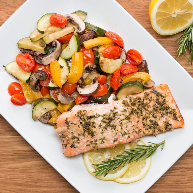 Crockpot Salmon and Vegetable Medley
